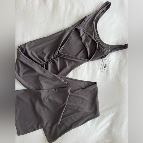 Zoe All Over Pants - NWT Onesie Gray Ruched Jumpsuit